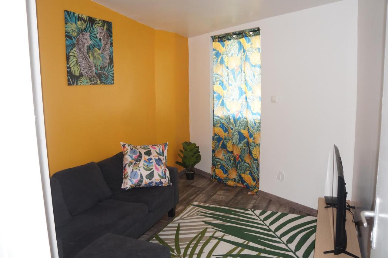 Les Cles Du Bonheur2, Entre Mer & Montagne Apartment Trois Bassins Luaran gambar